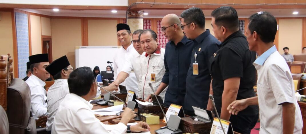 Bahas Ranperda Angkutan Massal dan Perubahan Perda Pendidikan Dasar, DPRD Kota Batam Gelar Paripurna