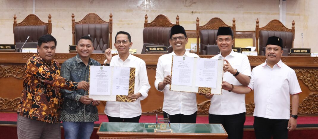 DPRD Batam Sahkan Perda Angkutan Massal Berbasis Jalan, Dukung BRT dan Transportasi Berkelanjutan