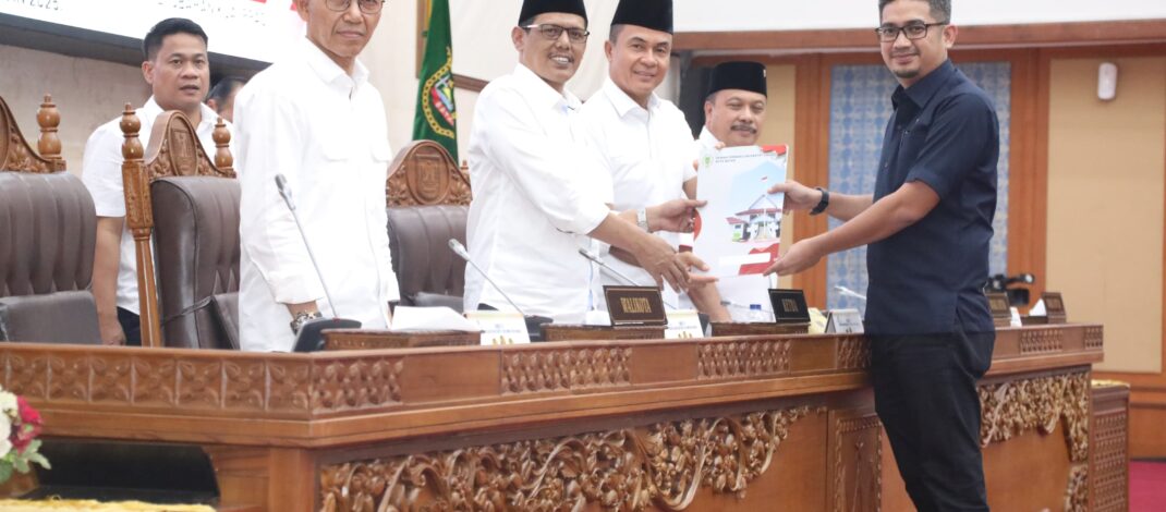DPRD Batam Setujui Perubahan KUA-PPAS 2025, Anggaran Naik Jadi Rp4,41 Triliun: Subsidi UMKM, Beasiswa, dan Perlindungan Pekerja Rentan Diperkuat