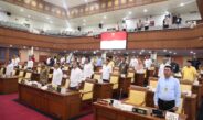 DPRD Kota Batam Gelar Rapat Paripurna Tiga Agenda, Pansus Pendidikan Dasar Diberi Tambahan Waktu 30 Hari