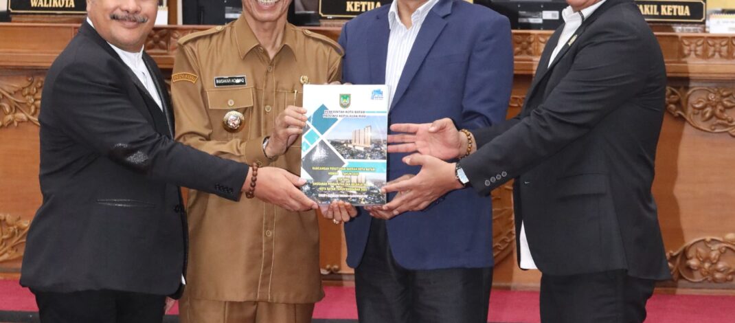 DPRD Kota Batam Gelar Rapat Paripurna, Wali Kota Amsakar Sampaikan RAPBD Tahun 2026 Rp 4,73 Triliun