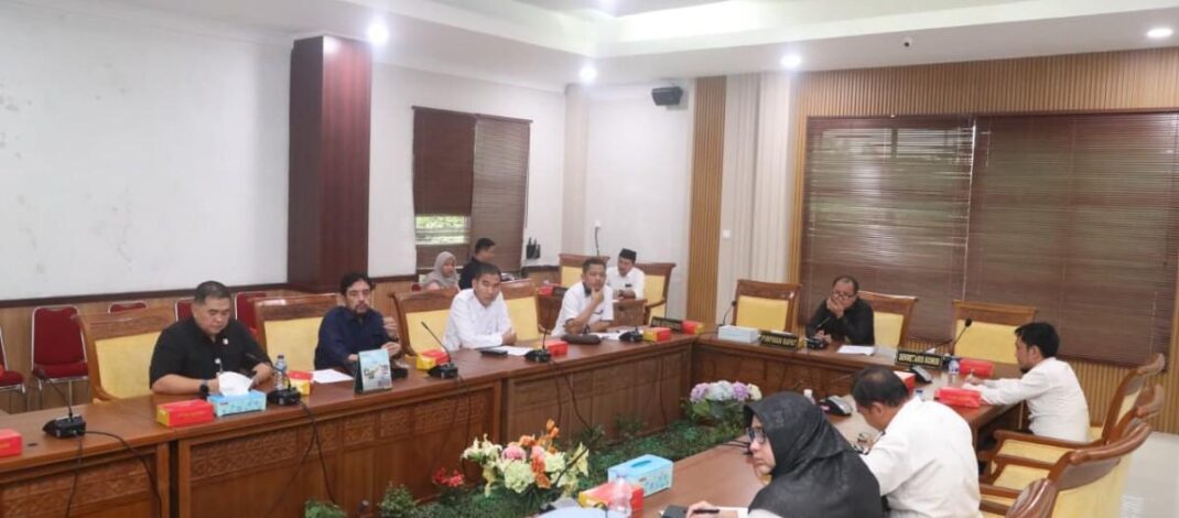 Komisi IV DPRD Kota Batam Gelar RDPU, Bahas Perselisihan Gaji Pekerja PT VRS Mechanical Engineering