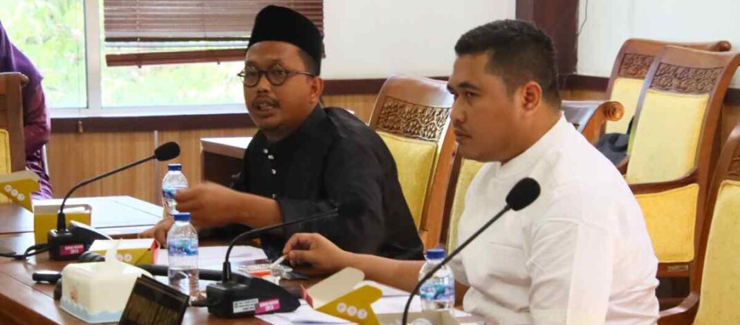 Komisi I DPRD Kota Batam Gelar RDPU Bahas Penggunaan Tenaga Kerja Asing di PT JEE