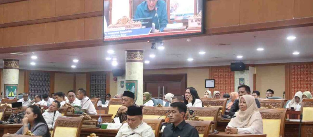 Gelar Rapat Paripurna Perdana Tahun 2026, DPRD Kota Batam Sampaikan Hasil Reses dan Laporan Kinerja Tahun Lalu